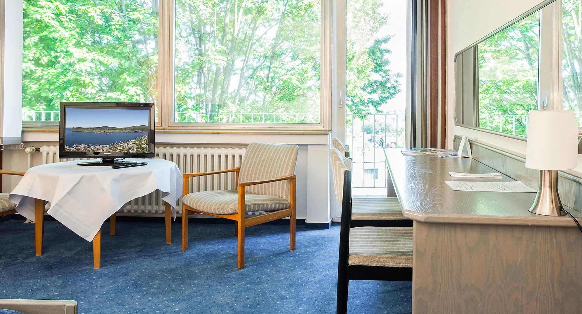 ميتمان Hotel Luisenhof المظهر الخارجي الصورة